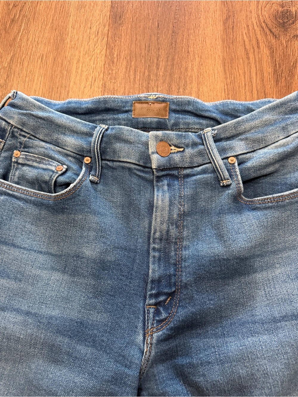 Mother The Roller Fray Jeans - Picture 5 of 8